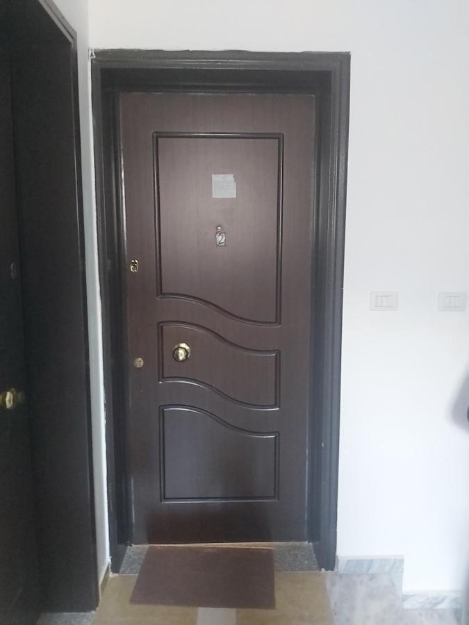 Mona'S Apartments 1 Саранде Екстериор снимка